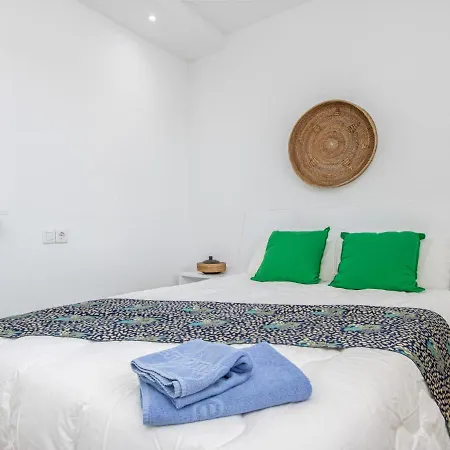 Port Canigo-9 By Interhome Roses